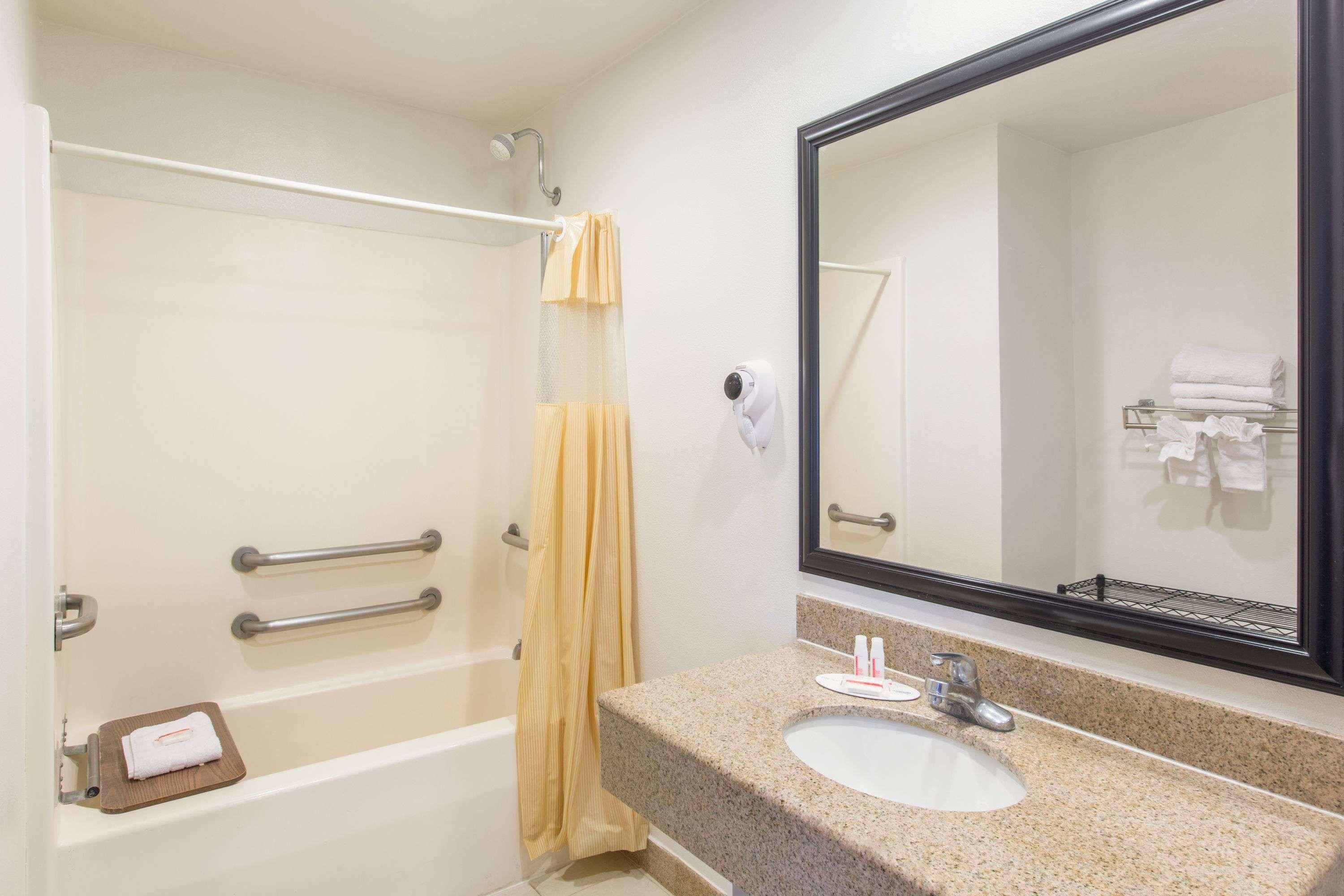 Days Inn By Wyndham Tucson Airport Екстер'єр фото