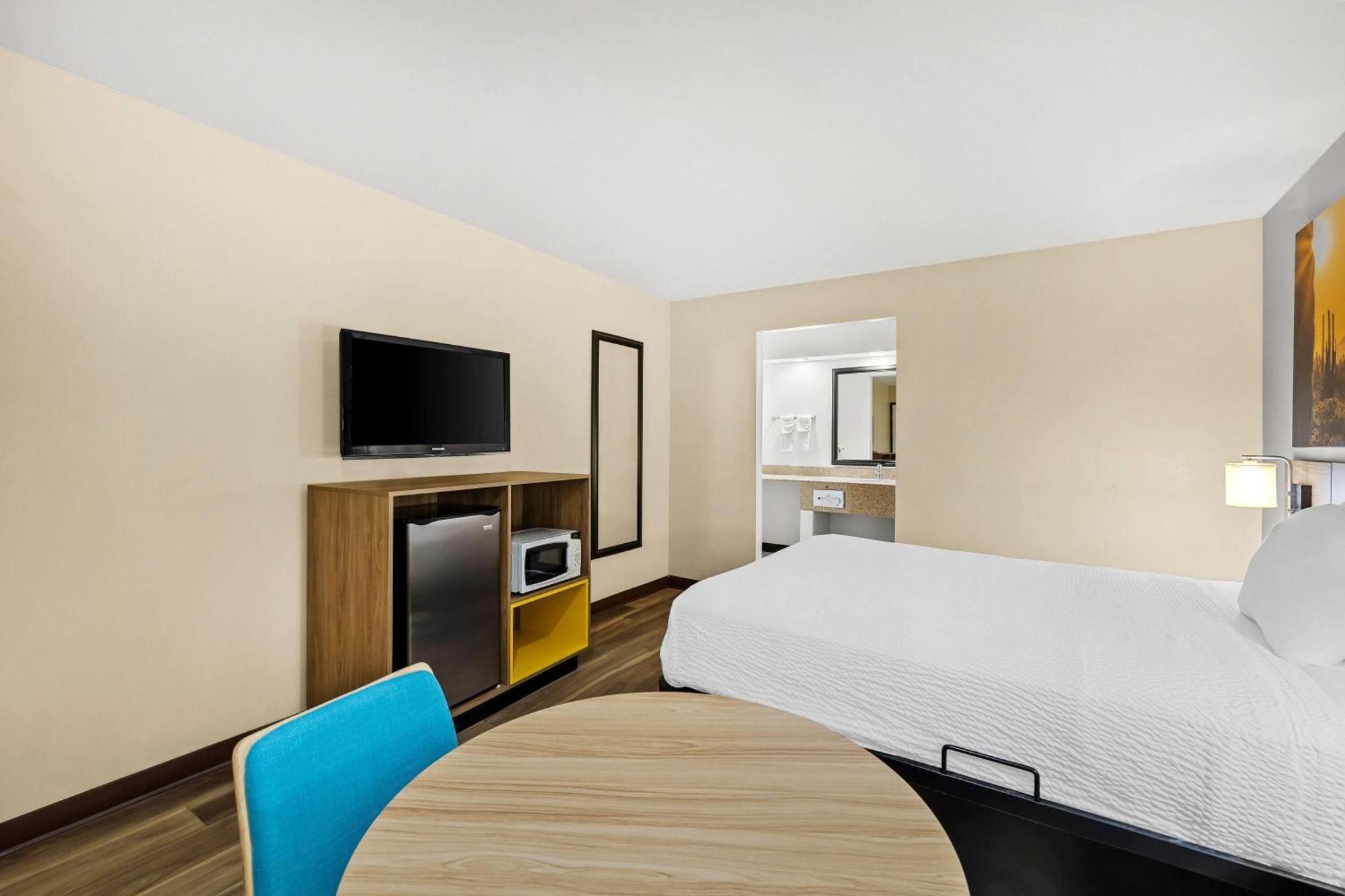 Days Inn By Wyndham Tucson Airport Екстер'єр фото